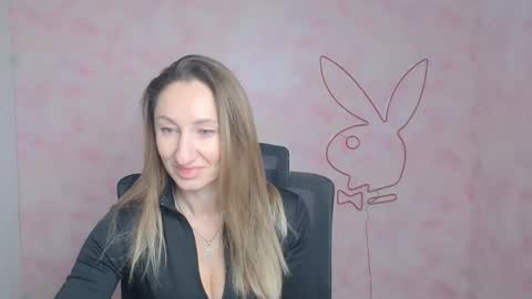 Snapshot of milena_sunny_ chatting on February 2026 06:53:02 AM Milena online show from February 2026 06:53:02 AM