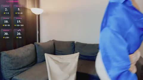 Milena online show from June 2026 05:49:01 AM