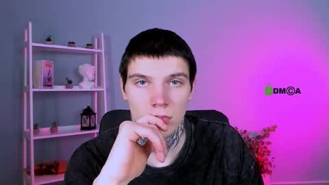 Snapshot of miles_candy chatting on February 2026 07:40:01 PM Sweet Miles online show from February 2026 07:40:01 PM