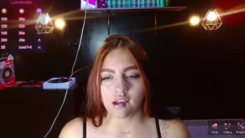 Snapshot of miley_clarck chatting on May 2026 02:23:02 PM Miley online show from May 2026 02:23:02 PM