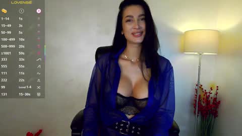 Snapshot of miley_me chatting on February 2025 07:12:02 AM M online show from February 2025 07:12:02 AM