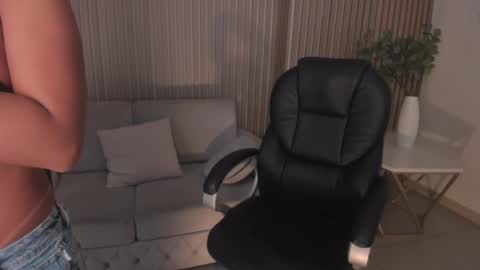 Miley Cruz  IG miley model23 online show from February 2025 09:39:02 AM