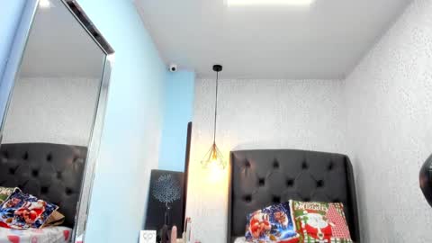 Snapshot of mileyerikson chatting on December 2024 12:40:02 PM MILEY online show from December 2024 12:40:02 PM