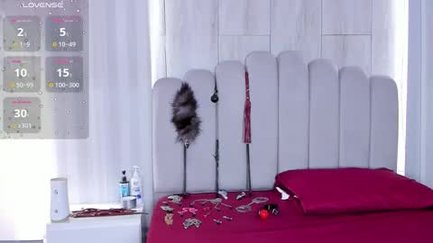 MILEY  online show from November 2025 03:55:02 PM