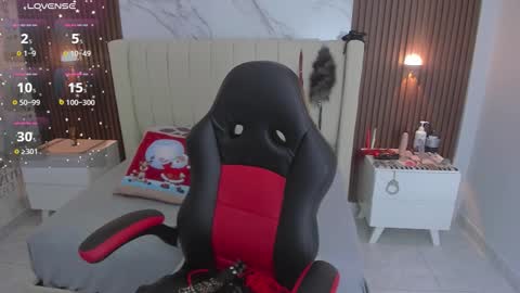 MILEY  online show from December 2025 02:52:01 AM