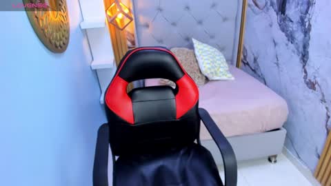 Snapshot of mileyjoas chatting on September 2025 06:24:02 PM MILEY online show from September 2025 06:24:02 PM