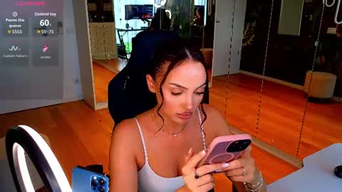 Miley Sin online show from July 2026 01:03:02 PM