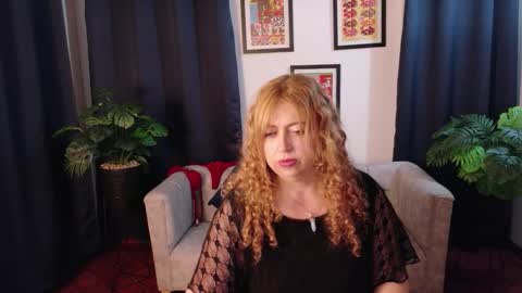 Snapshot of milfarlet chatting on February 2026 03:38:01 PM Arlet online show from February 2026 03:38:01 PM