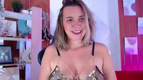 Sara  online show from July 2026 12:48:02 PM