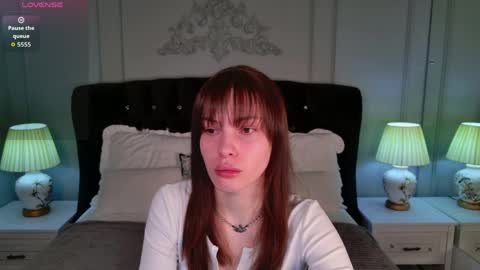 Mili Jay online show from May 2026 05:42:01 PM