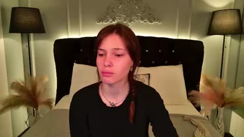 Mili Jay online show from July 2026 06:37:01 PM