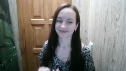 Snapshot of miliah chatting on January 2025 07:00:01 PM miliah online show from January 2025 07:00:01 PM