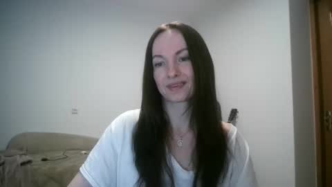 Snapshot of miliah chatting on September 2025 07:18:02 PM miliah online show from September 2025 07:18:02 PM