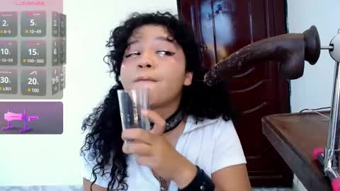 Snapshot of milikitt chatting on March 2025 06:05:02 PM milikitt online show from March 2025 06:05:02 PM