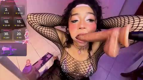 Snapshot of milikitt chatting on November 2025 05:10:01 AM milikitt online show from November 2025 05:10:01 AM