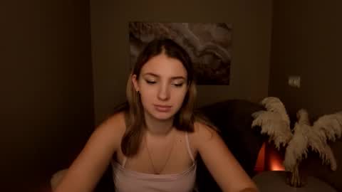 Snapshot of milinafox chatting on October 2025 05:13:01 AM milinafox online show from October 2025 05:13:01 AM