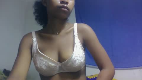 Snapshot of milinasy chatting on February 2026 10:47:01 AM milinasy online show from February 2026 10:47:01 AM