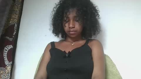 Snapshot of milinasy chatting on February 2026 05:58:02 AM milinasy online show from February 2026 05:58:02 AM