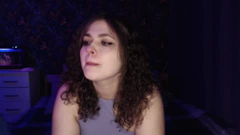 Stella and Neo online show from January 2025 10:11:02 PM