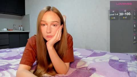 MilkaLiza online show from September 2025 09:16:02 PM