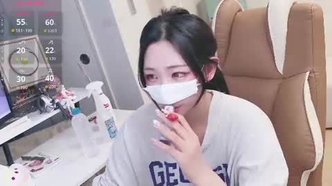 Snapshot of milksola chatting on June 2026 12:07:01 PM milksola online show from June 2026 12:07:01 PM