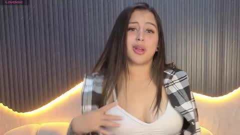 Online 2200 to 600 online show from November 2025 03:06:01 AM