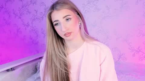 Snapshot of milky_waybaby chatting on January 2025 02:47:01 PM Vivian online show from January 2025 02:47:01 PM