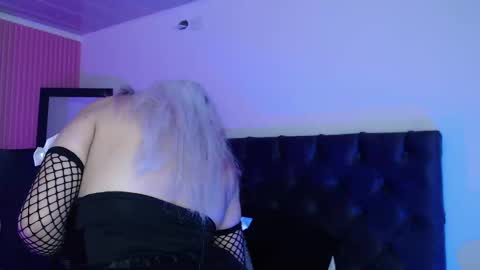 Snapshot of milkykinki18 chatting on October 2025 02:41:01 PM milkykinki18 online show from October 2025 02:41:01 PM