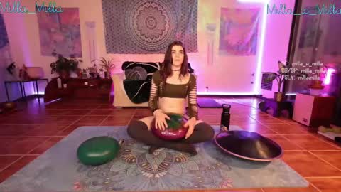 milla_milla online show from February 2025 09:24:01 AM