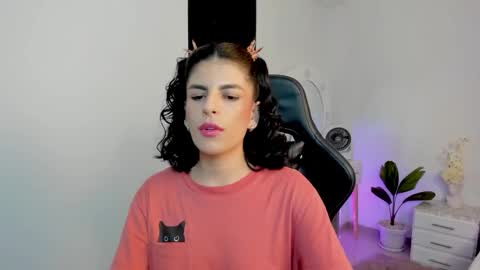 Milagros online show from December 2024 10:17:01 AM