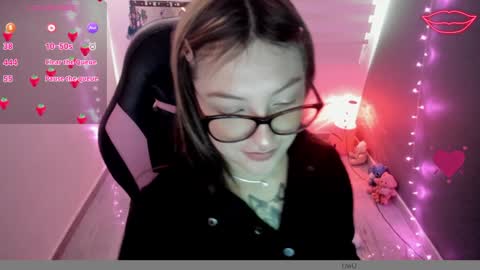 millandiux online show from February 2025 08:46:01 PM