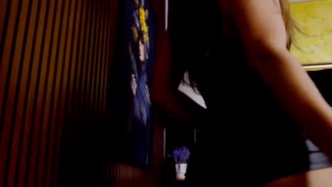MillaVixen online show from June 2026 10:15:01 AM