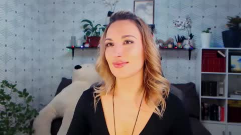 Snapshot of millaxqueen chatting on January 2026 03:25:02 PM MillaXQueen online show from January 2026 03:25:02 PM