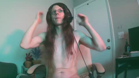 millenamoo online show from September 2025 05:00:02 AM