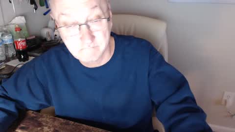 Snapshot of millenium0129 chatting on December 2024 12:43:02 AM millenium0129 online show from December 2024 12:43:02 AM