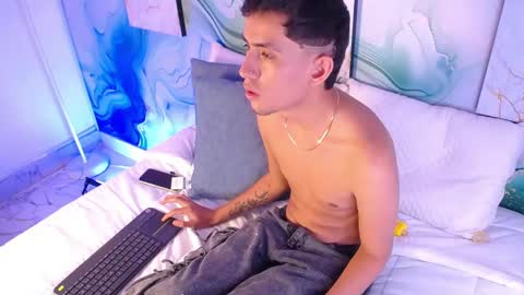 Snapshot of miller_tommy chatting on April 2026 07:45:01 AM Tommy online show from April 2026 07:45:01 AM