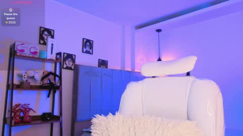 miller_vanessa_ online show from April 2026 08:42:01 PM