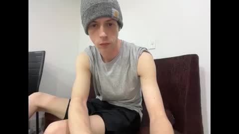 SlimnHungOH online show from September 2025 05:04:02 PM