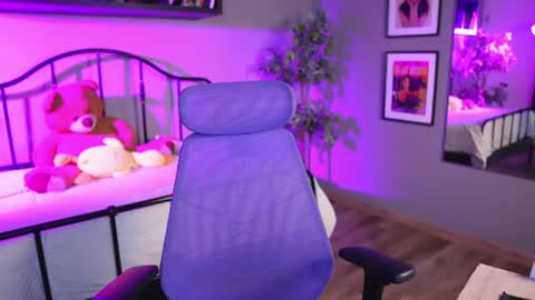 millie_volturi online show from July 2026 12:34:01 PM