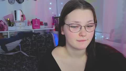 Millie online show from October 2025 03:17:01 AM