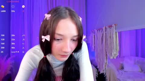 milliminimouse online show from October 2025 04:50:01 PM