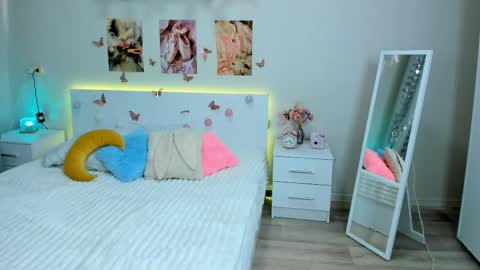 Milly online show from May 2026 03:13:01 AM