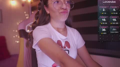 MILLY online show from February 2025 11:12:02 PM