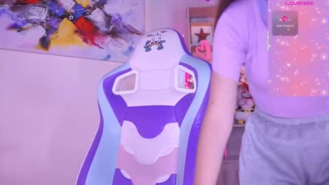 MILLY online show from March 2025 07:53:01 PM