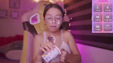 MILLY online show from March 2025 11:06:01 PM