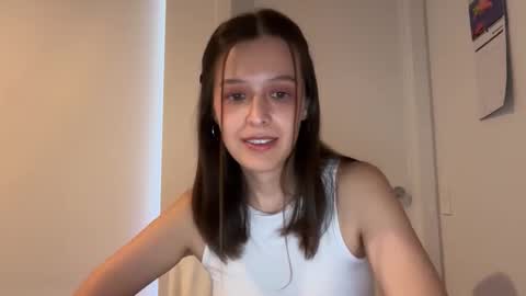 Snapshot of millypetite chatting on September 2025 02:54:02 AM Milly online show from September 2025 02:54:02 AM