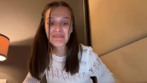 Snapshot of millypetite chatting on October 2025 10:05:02 AM Milly online show from October 2025 10:05:02 AM