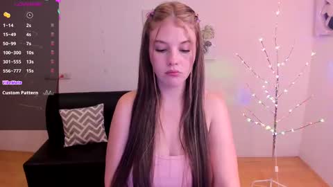 Snapshot of millysandler chatting on December 2024 04:31:01 PM Milly online show from December 2024 04:31:01 PM