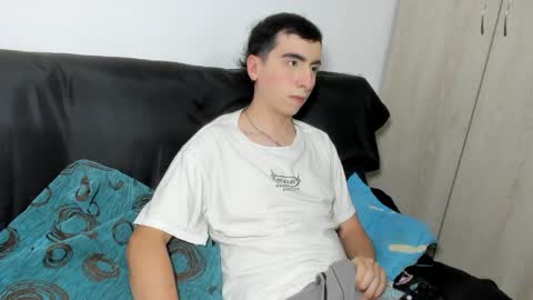 milogm_ online show from May 2026 08:50:01 PM