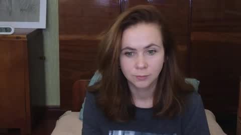 Mila online show from September 2025 09:09:02 AM